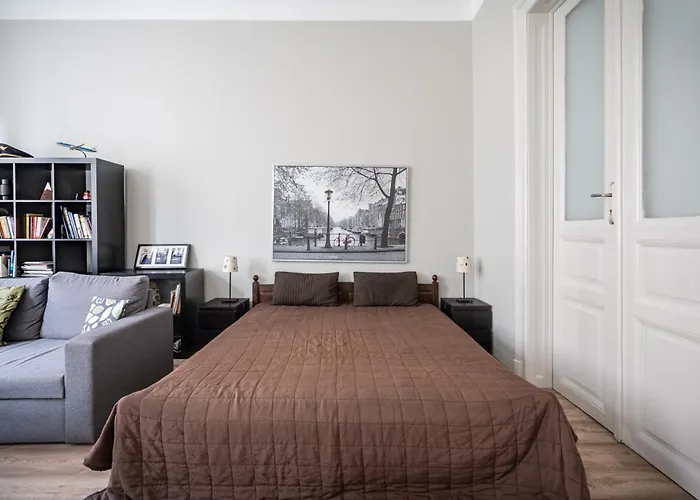 Apartament Bpr Castle Hill With Garden