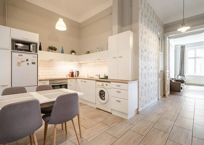 Apartament Bpr Castle Hill With Garden Budapesta